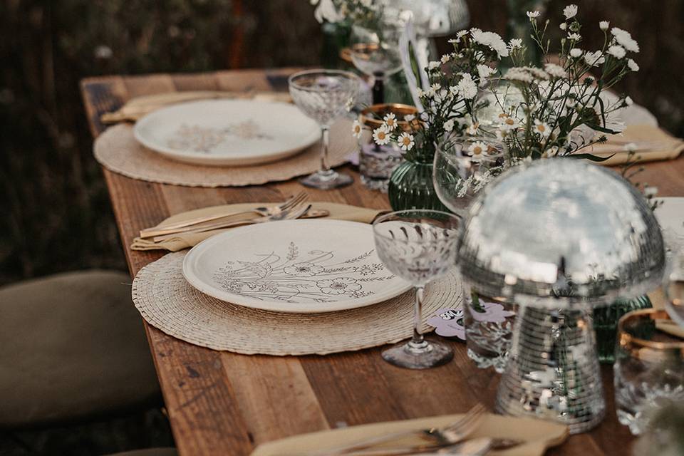 Beautiful meadow table setup