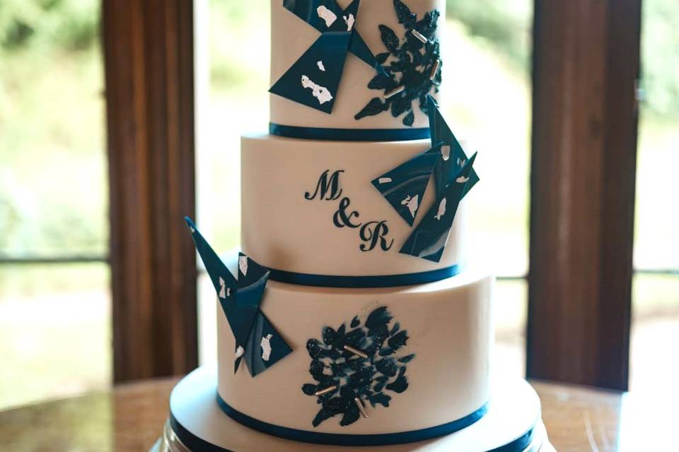 Abstract navy wedding cake