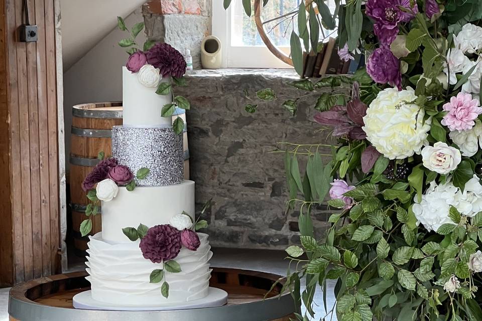 Burgundy sparkly wedding cake