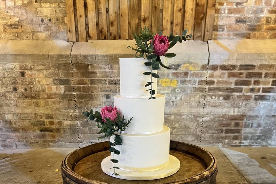 King protea wedding cake