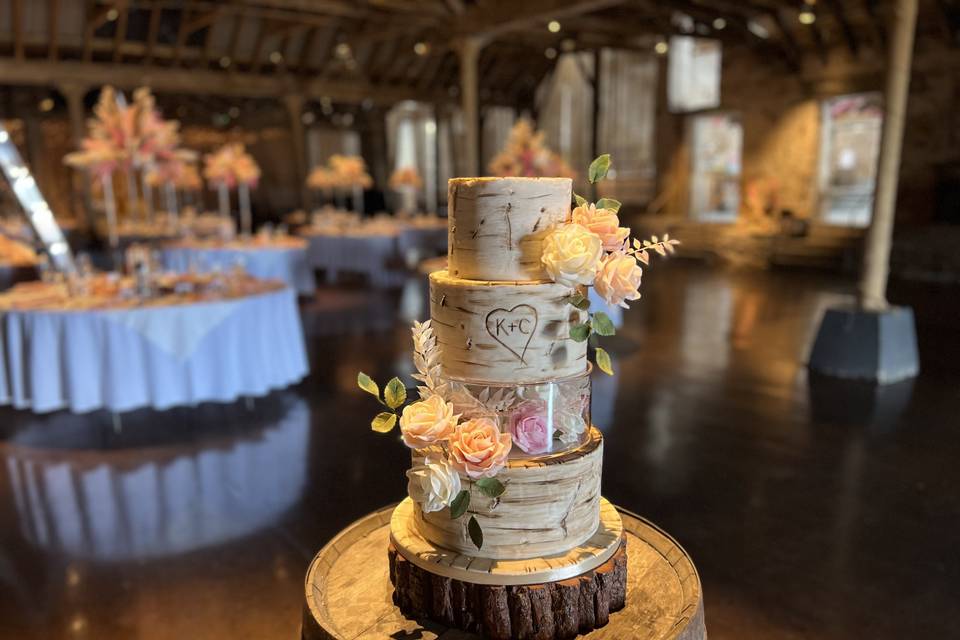 Wood effect wedding cake