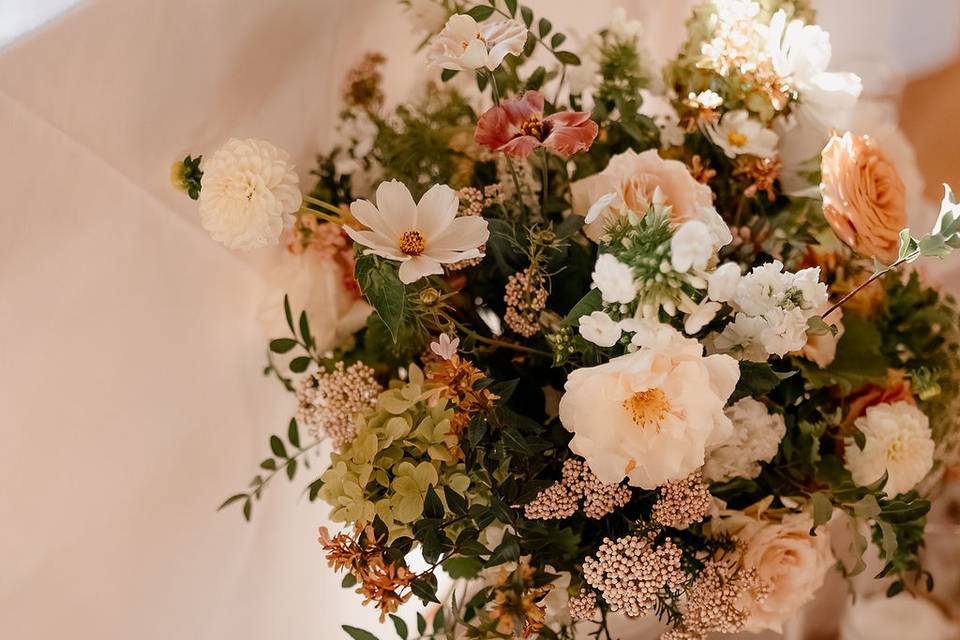 Ceremony and reception decor