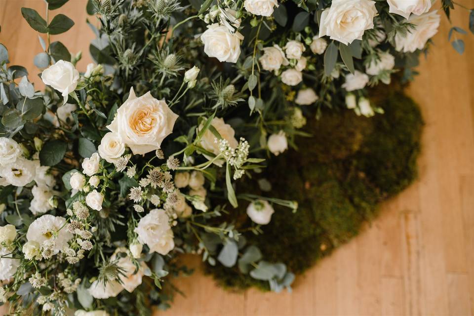 White and green flowers