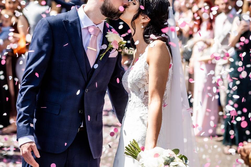 Kiss