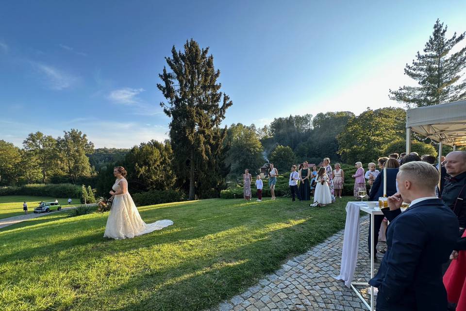 Outdoor wedding