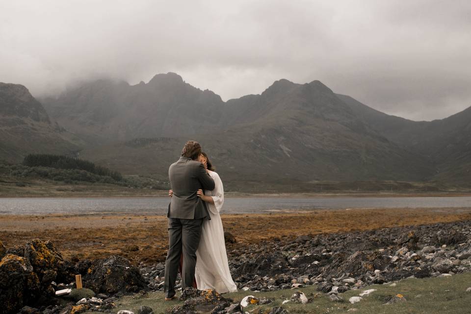 Couple kissing on Isle of Skye