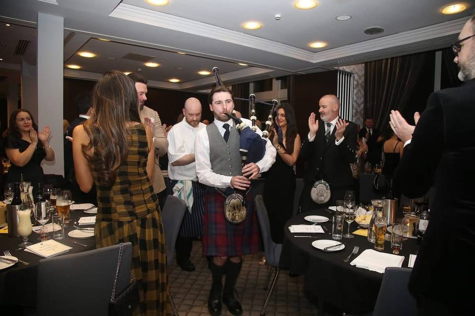 Piping in the haggis
