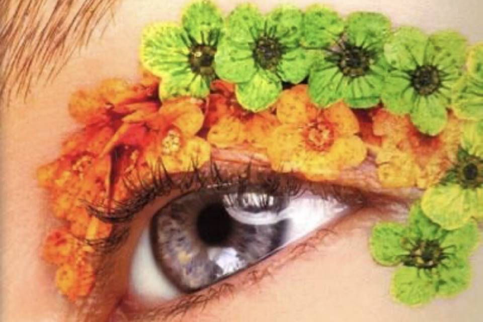 Cosmetics advertising