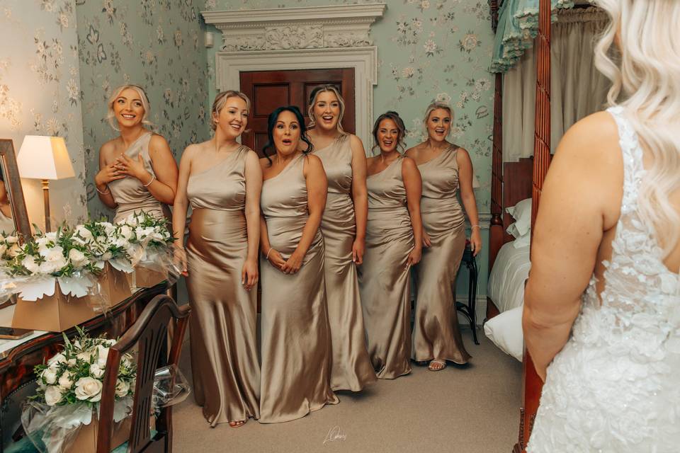 Wedding party first look