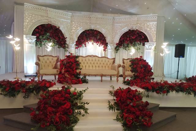 MUGHAL STYLE STAGE