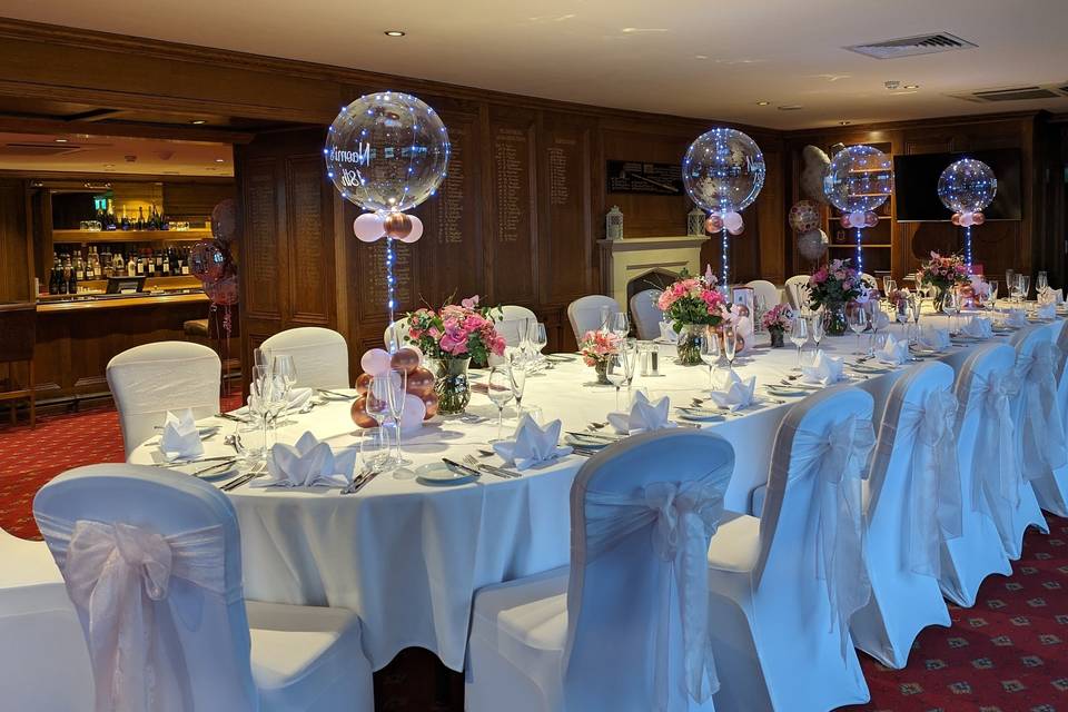 Elegant table decor!