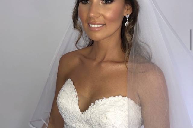 Emma Walker Make Up