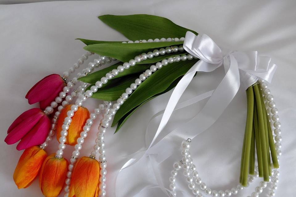 Pearls and tulip bouquet
