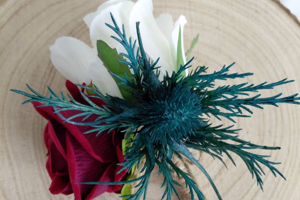Thistle and Rose Buttonhole