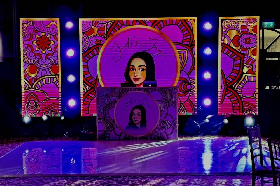 Vibrant portrait stage display