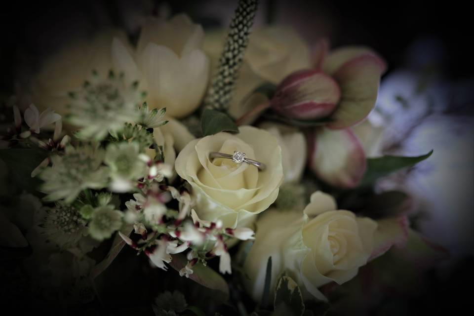 The ring in the flowers