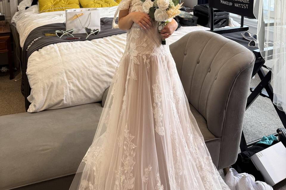 A moment for the daughter.