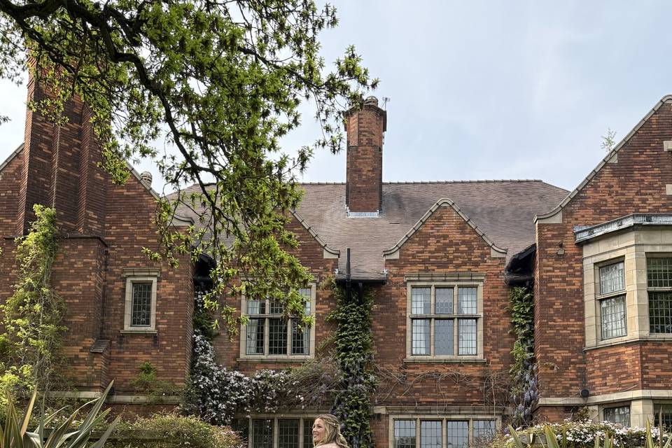 The moment the bride dreamt.