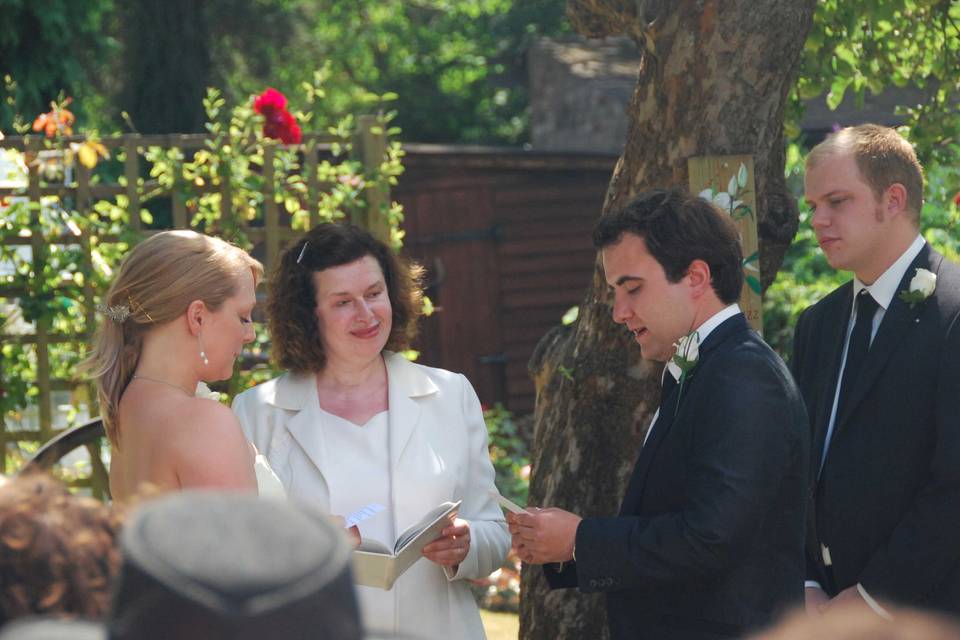 Hilary Leighter Wedding Celebrant