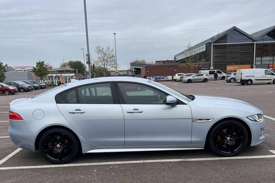 Jaguar XE Sport