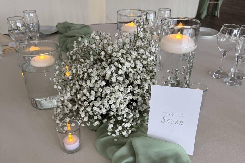 Gyp cloud centrepieces