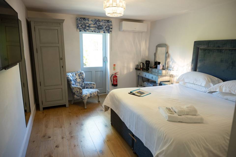 Guest Bedroom - Bluebell