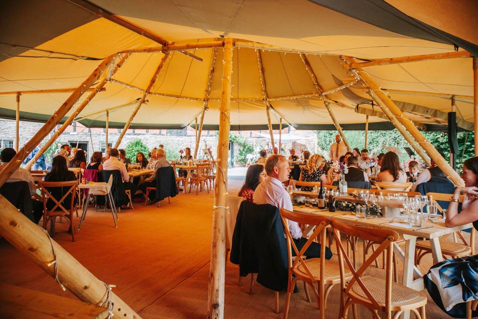 Tipi dining