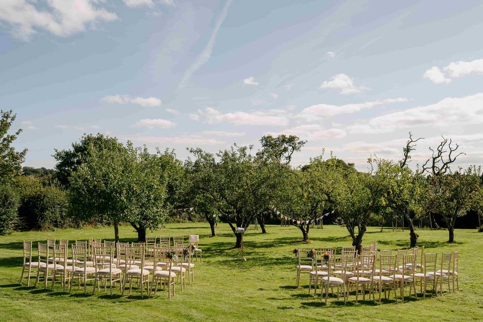 Orchard weddings