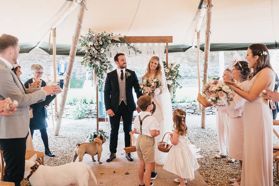 Fold yard ceremony with canopy