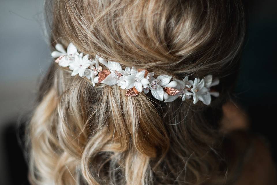 'Clara' floral bridal hairvine