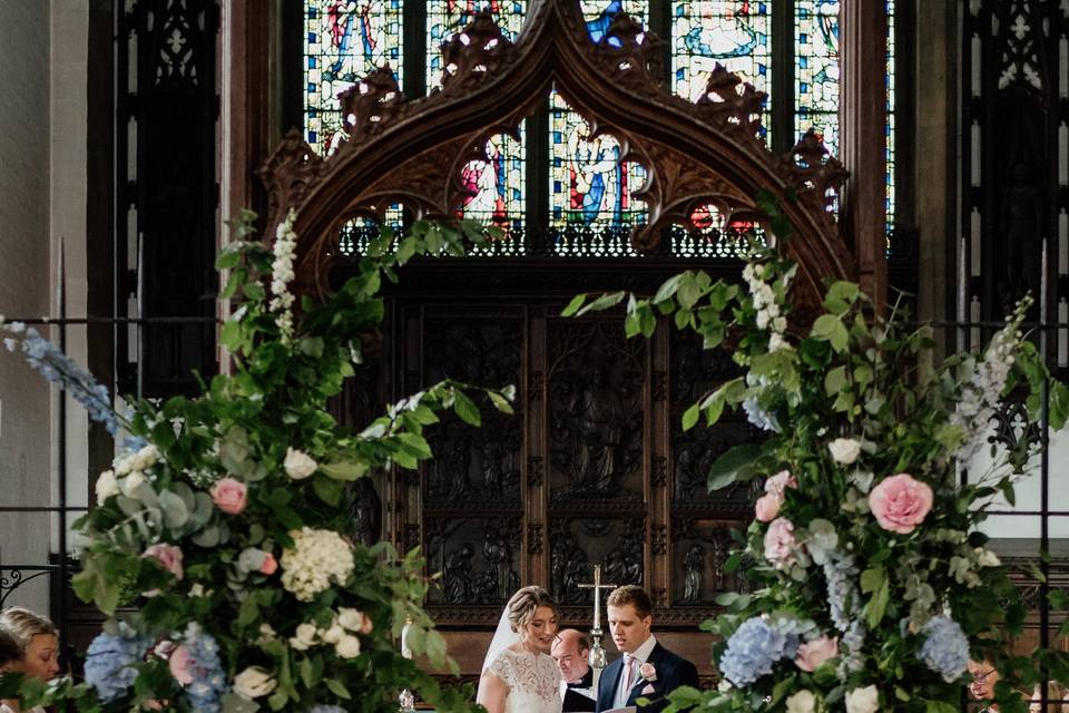 Church ceremony arch