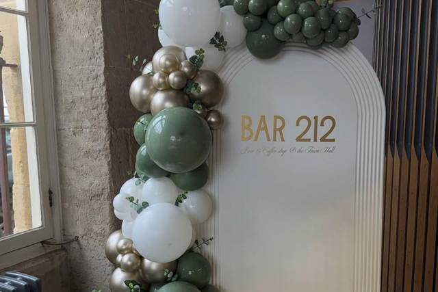 Balloons for weddings