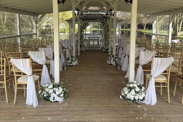 A full aisle package