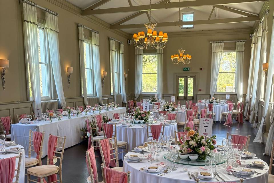 Table centrepiece