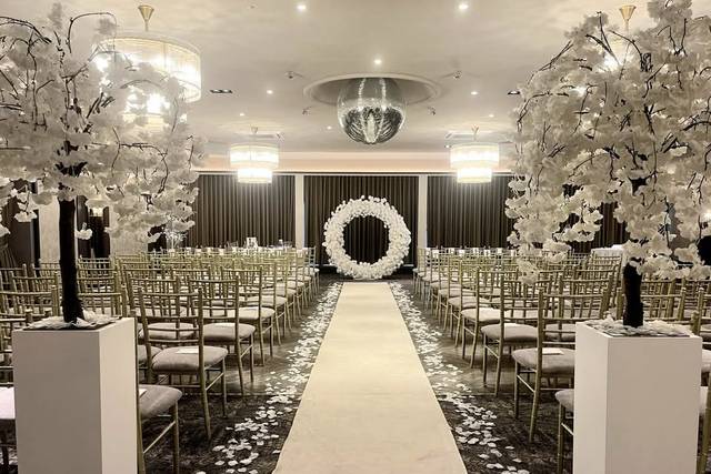 Blossom Aisle decor