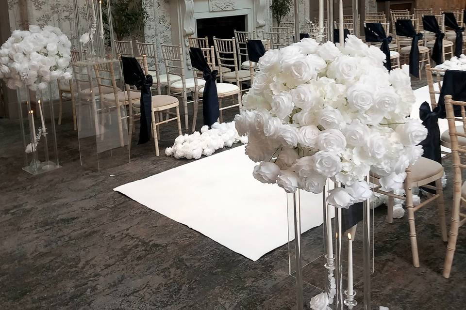 Snow White flower balls