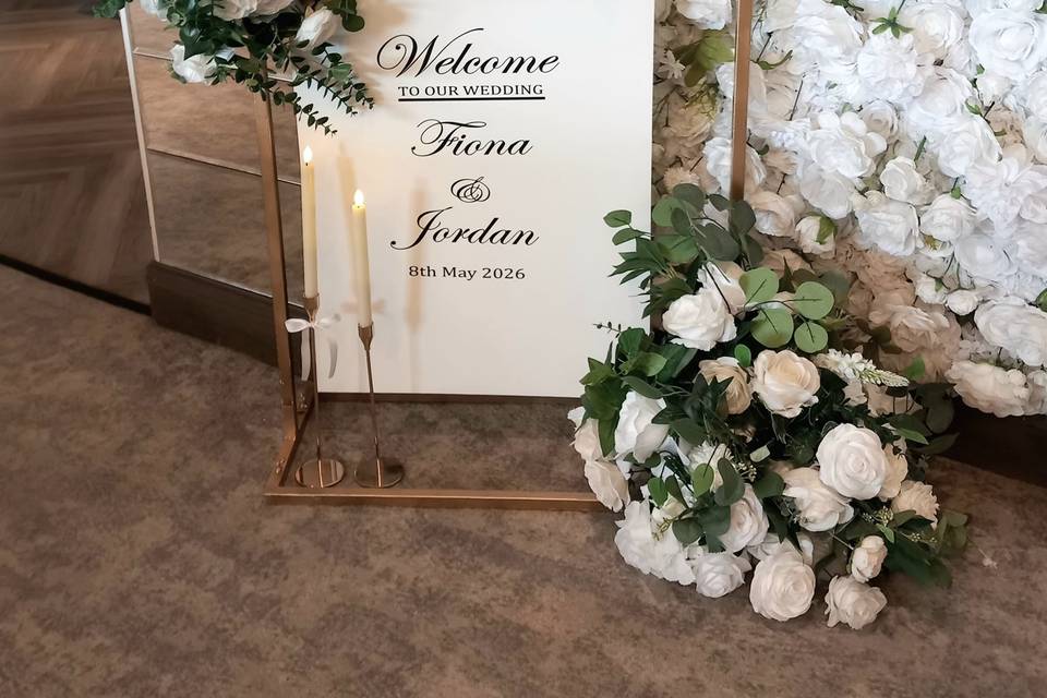 Welcome sign