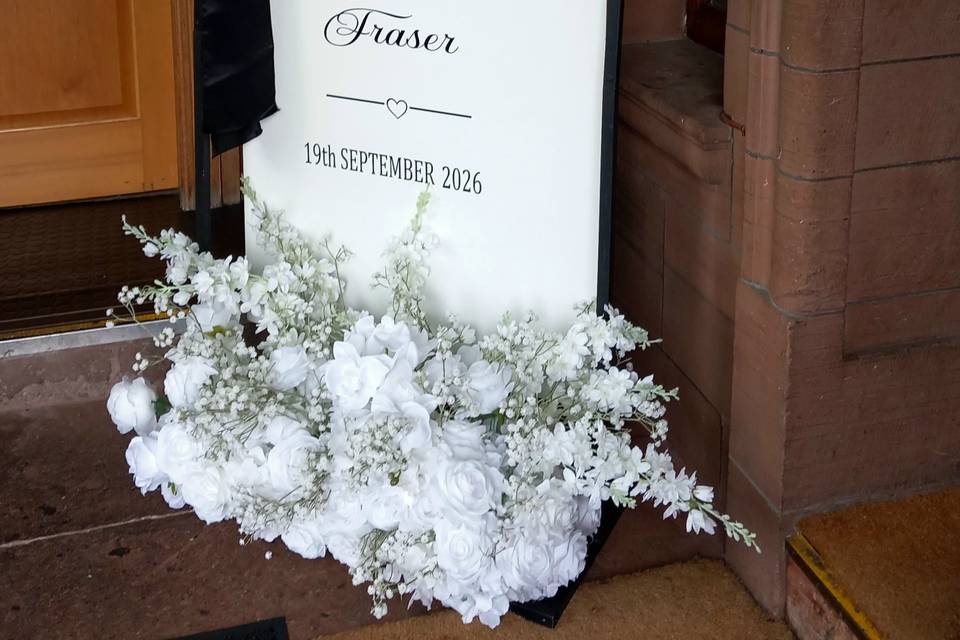 Welcome sign
