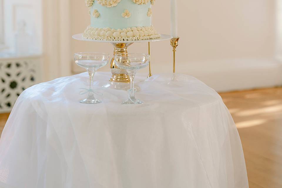 Blue and Ivory Vintage Wedding