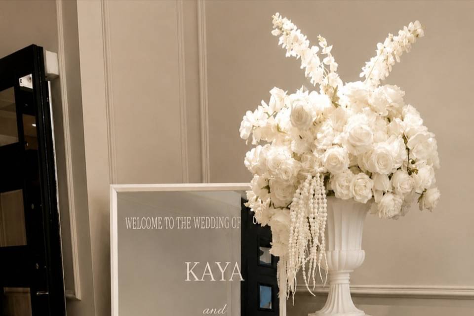 Welcome Mirror