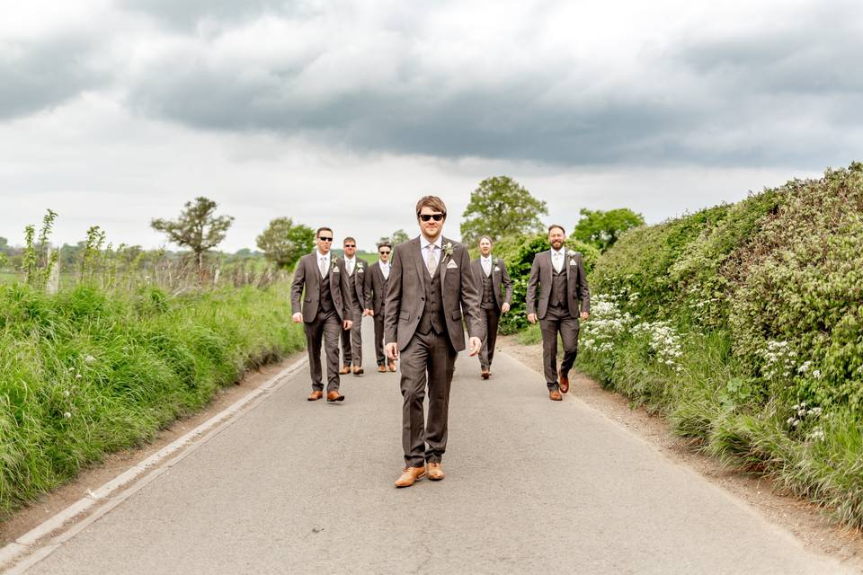 Groom with groomsmen - David Cullimore Photography