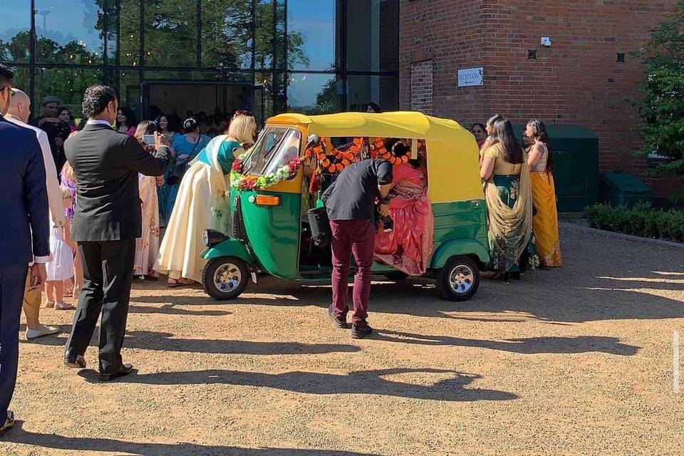 Indian Rickshaw Hire