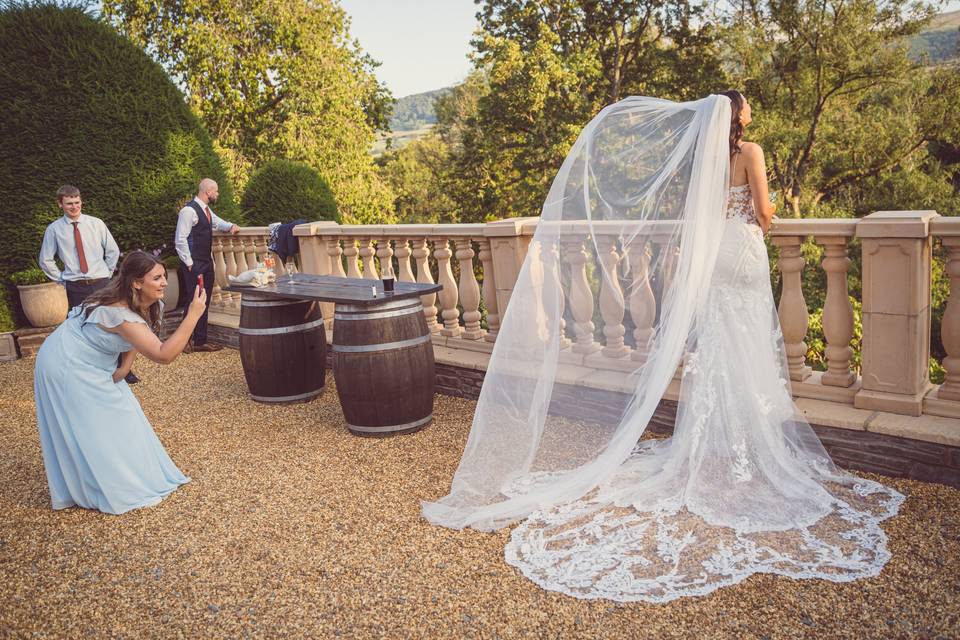 Context wedding photographer