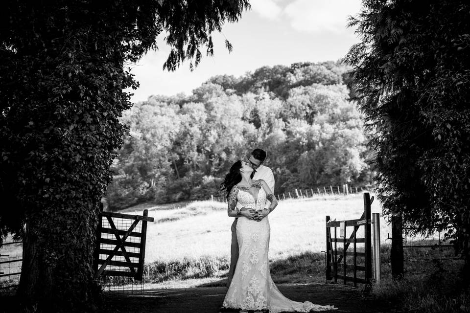 Context wedding photographer