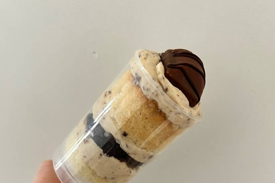 Bueno Cake Pushpop