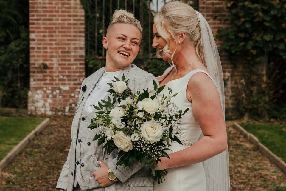 Chloe & Shannon at Buxted Park