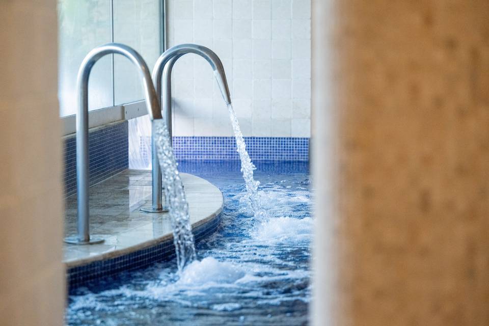 Spa pool