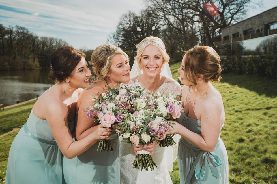 Bridesmaids at Canada Lodge