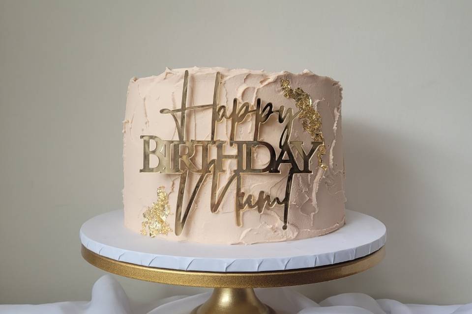 Textured buttercream & 24k gol