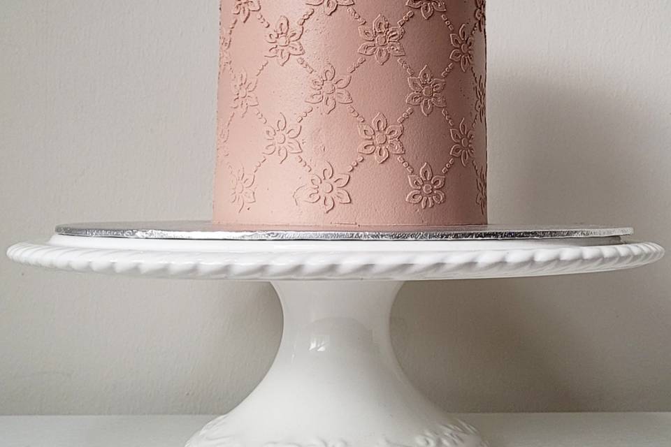 Dusky Pink Stencilled cake